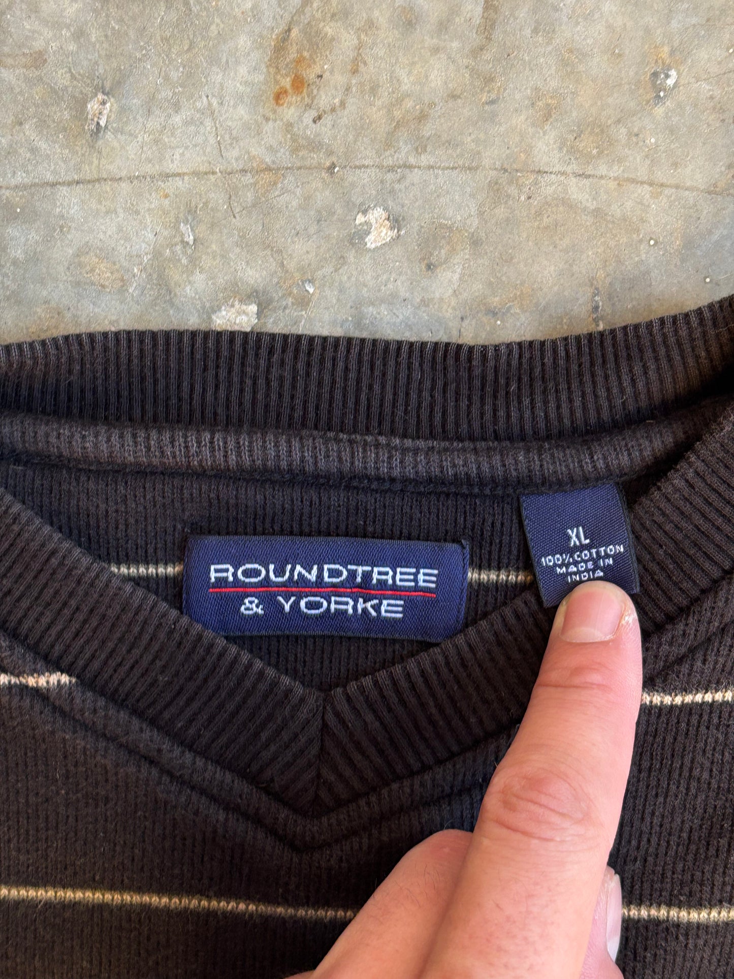Roundtree & Yorke Long Sleeve - XL