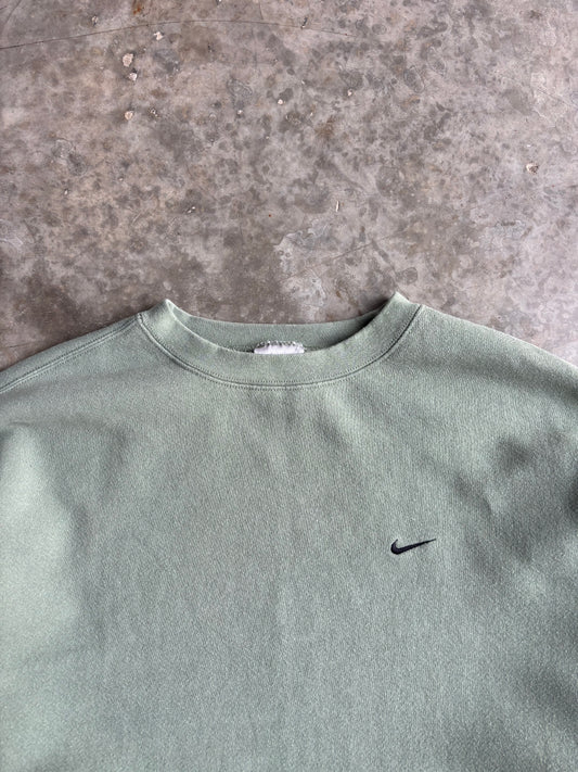 Nike Pistachio Crewneck - L