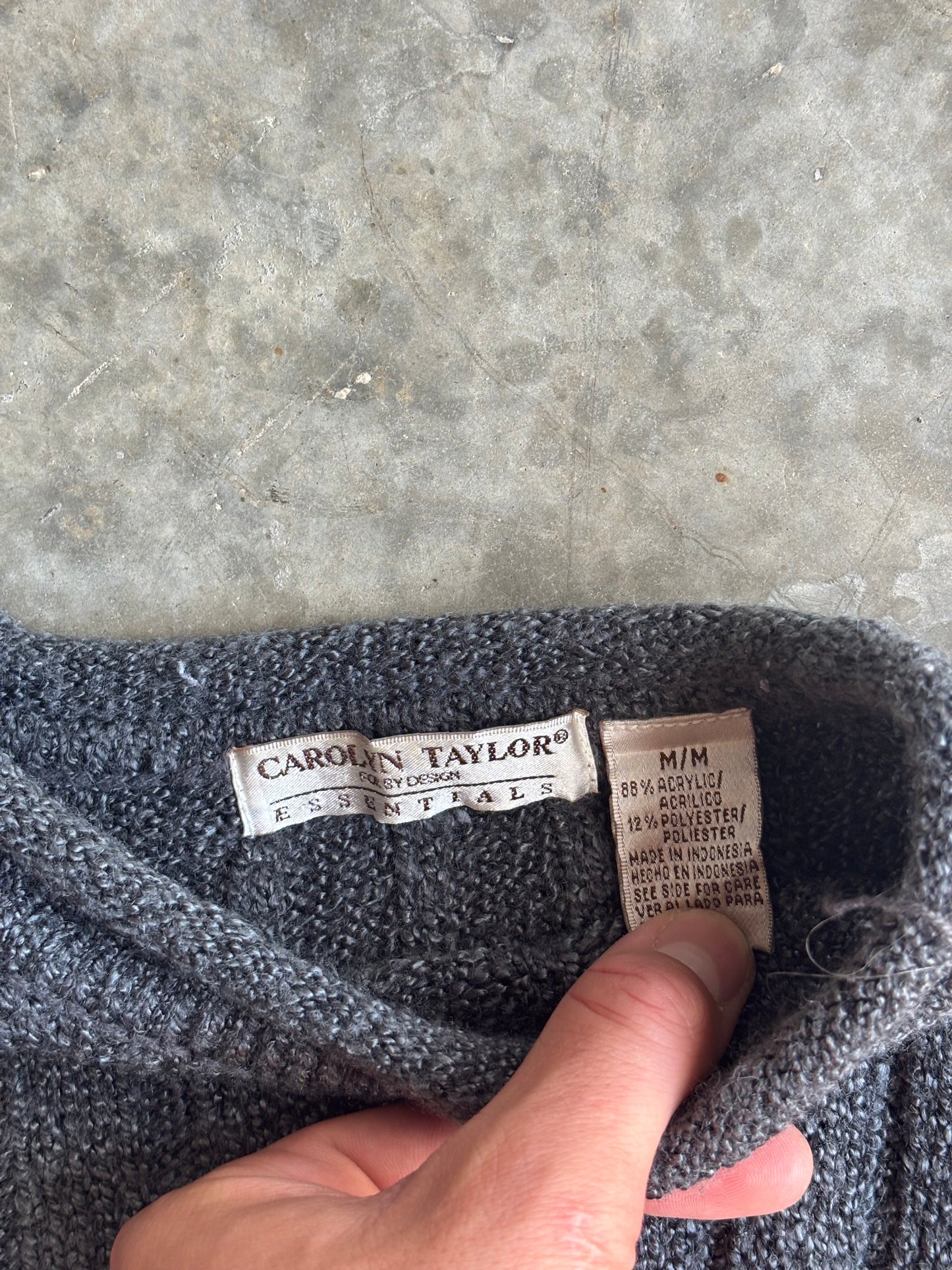 Women's Carolyn Taylor Sweater - M