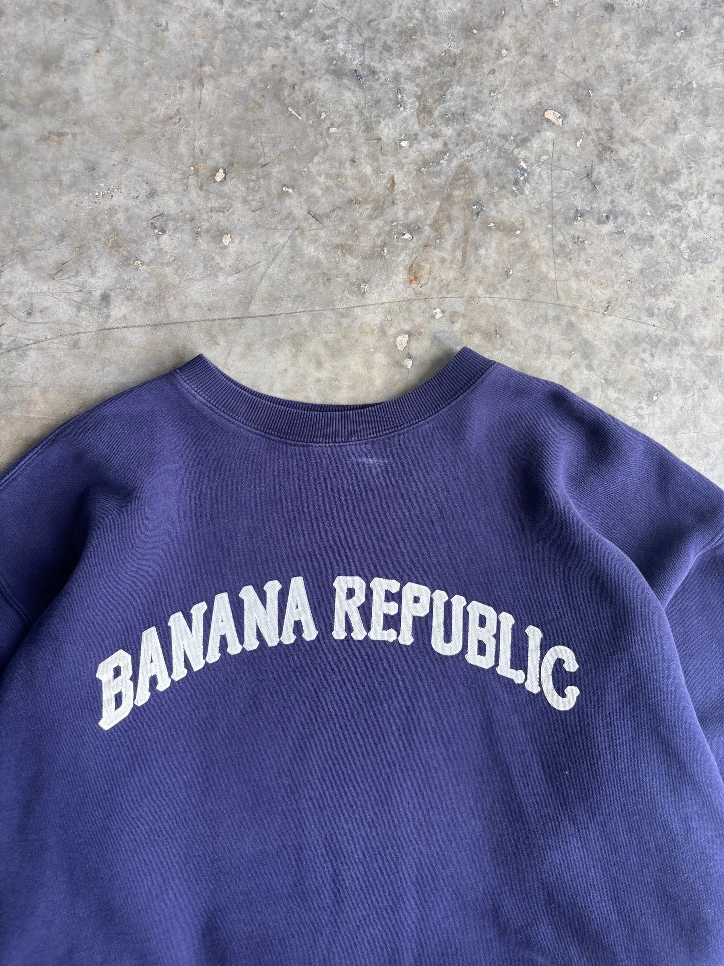 Banana Republic Crewneck - M