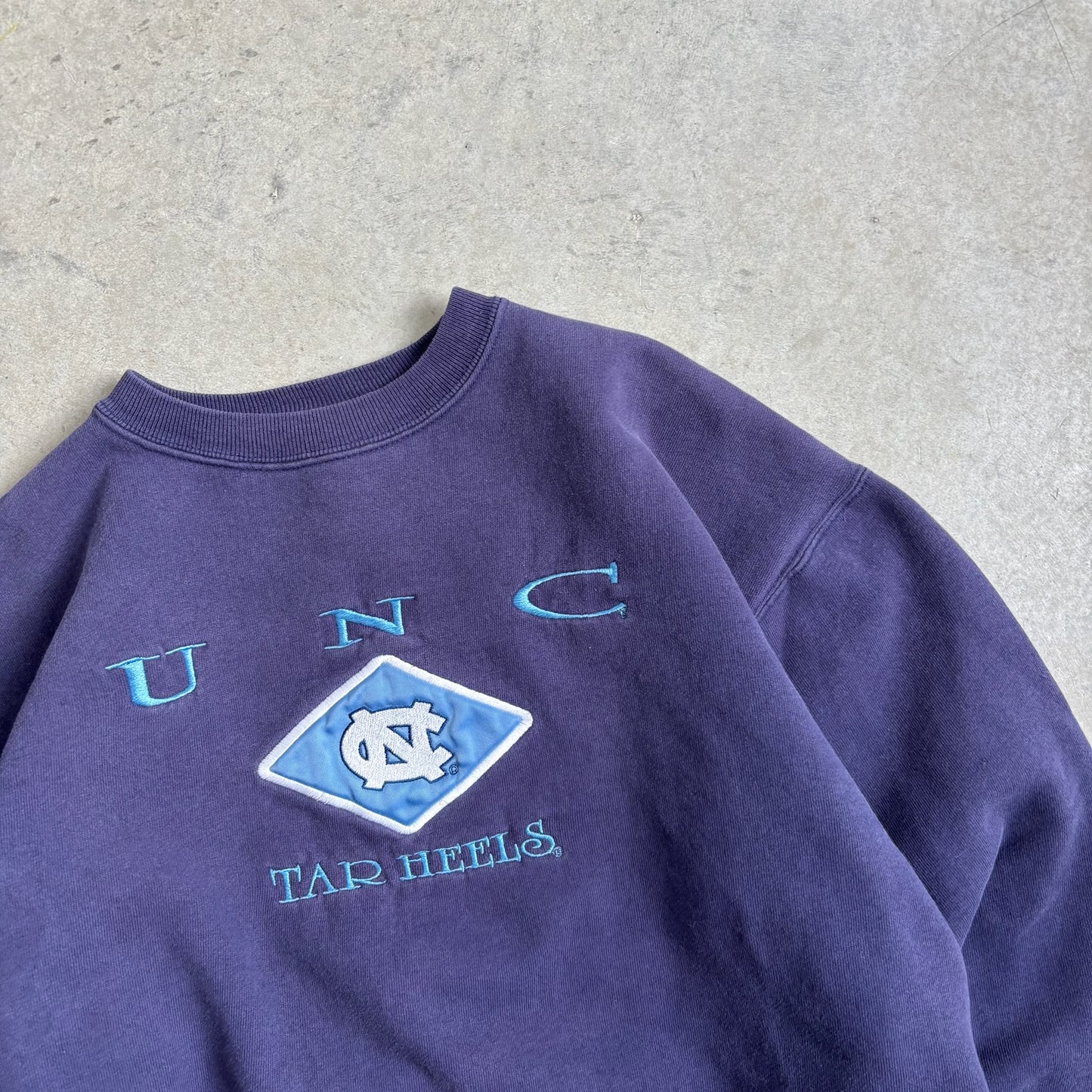 North Carolina Crewneck - Women’s Medium