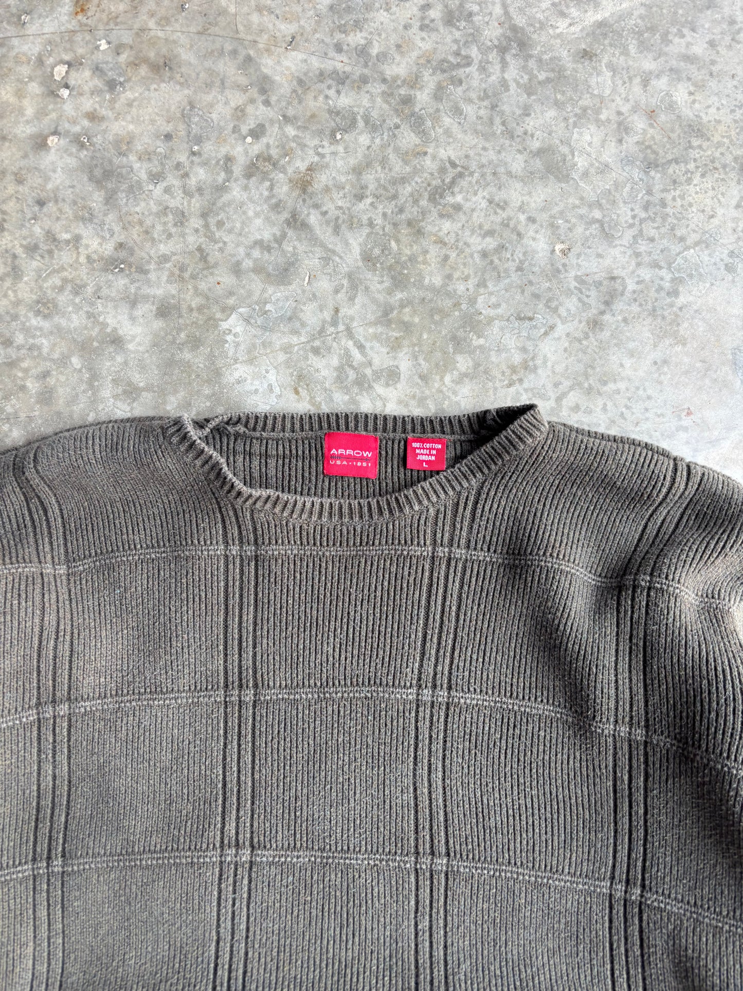 Arrow Sweater - L