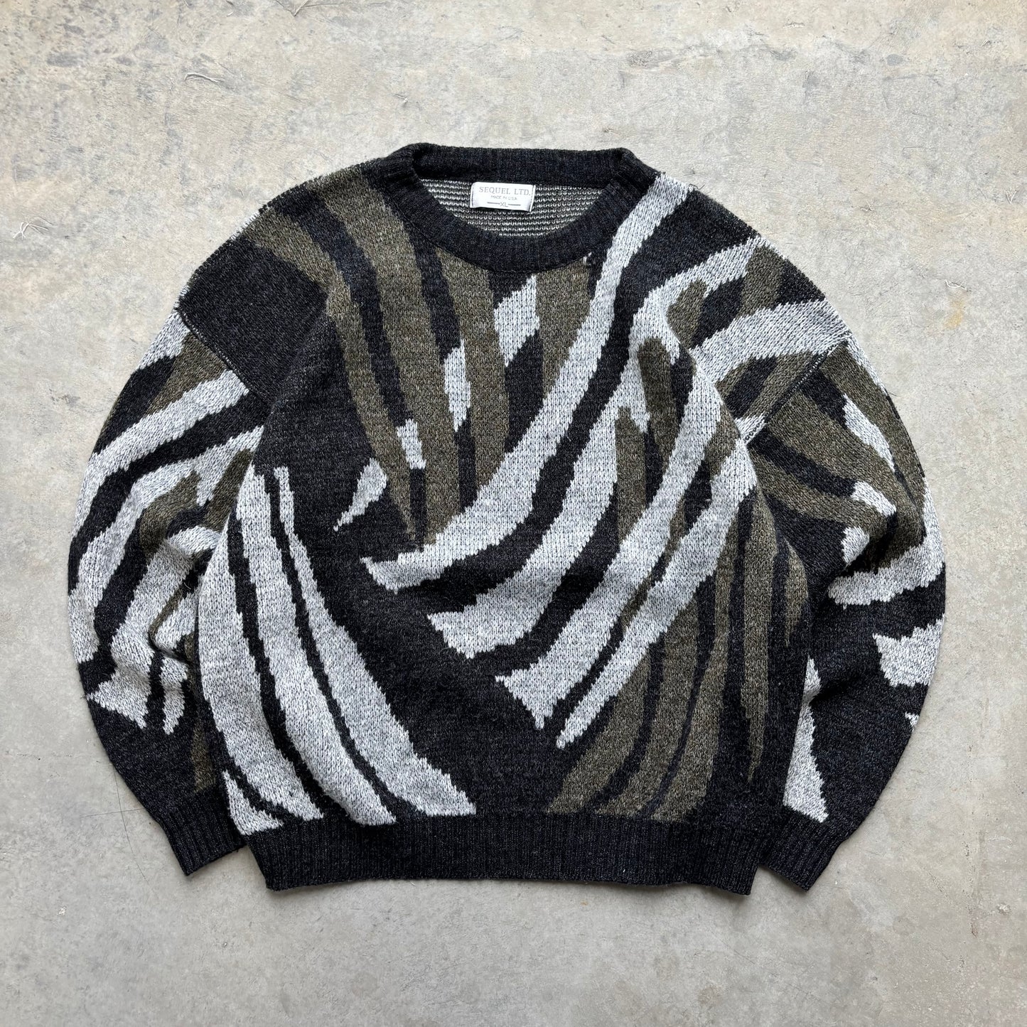 Sequel LTD. Sweater - XL