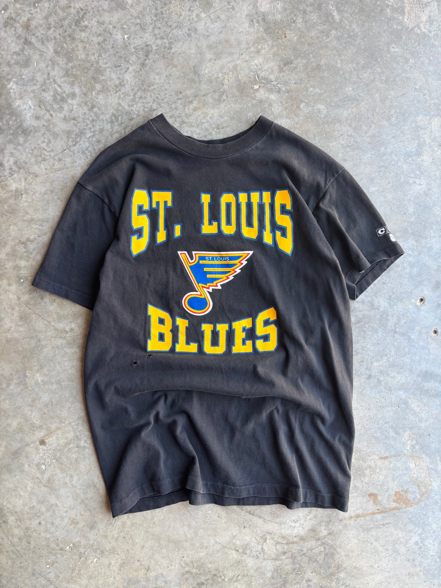 St. Louis Blues Shirt - L