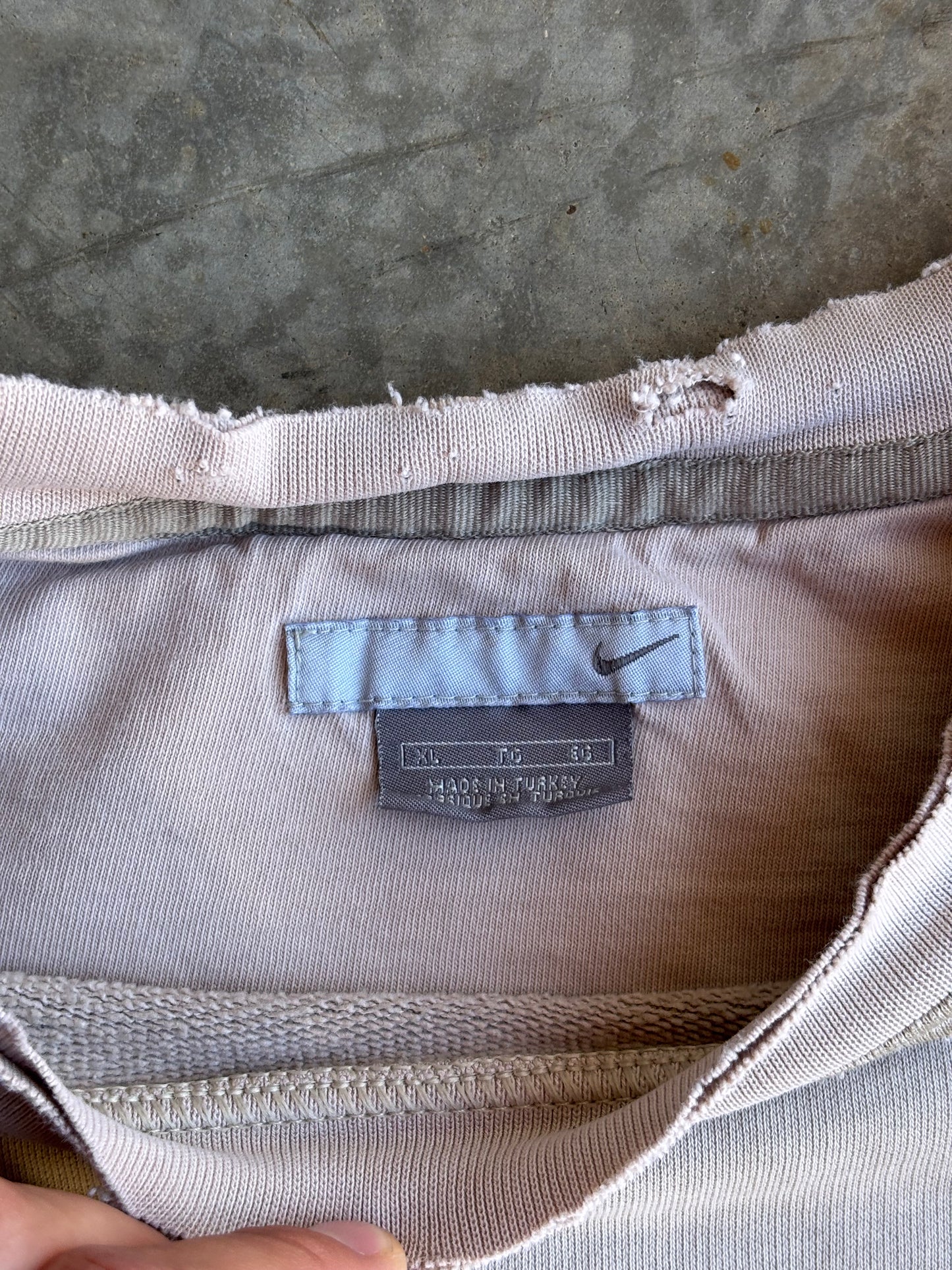 Tan Nike Crewneck - XL