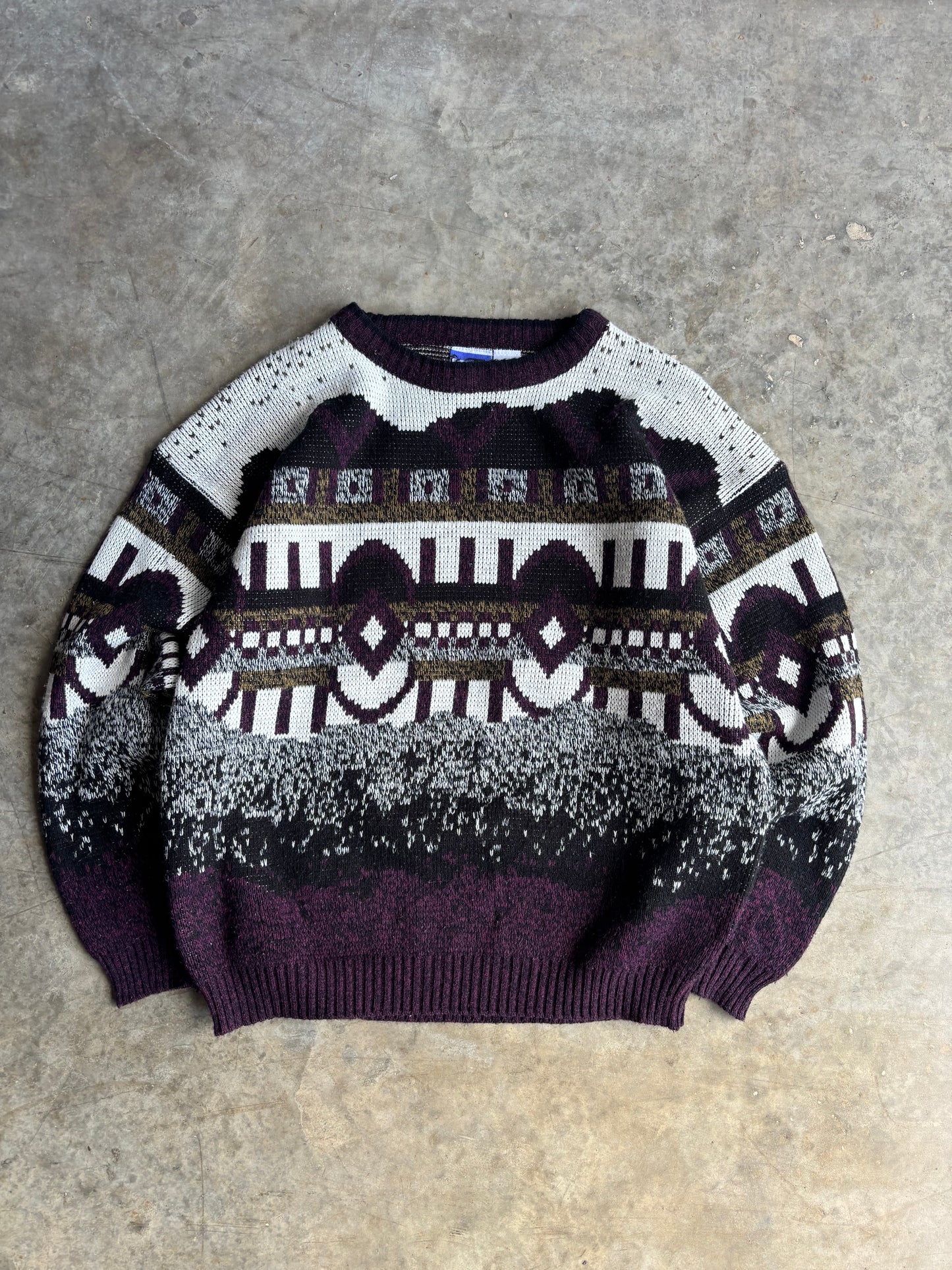 Todays News Sweater - L