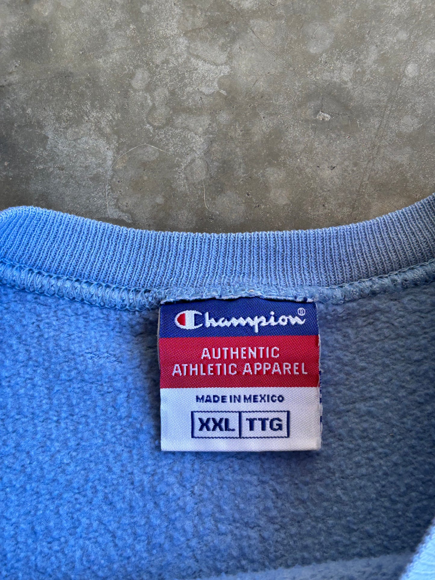 Champion Crewneck - XXL