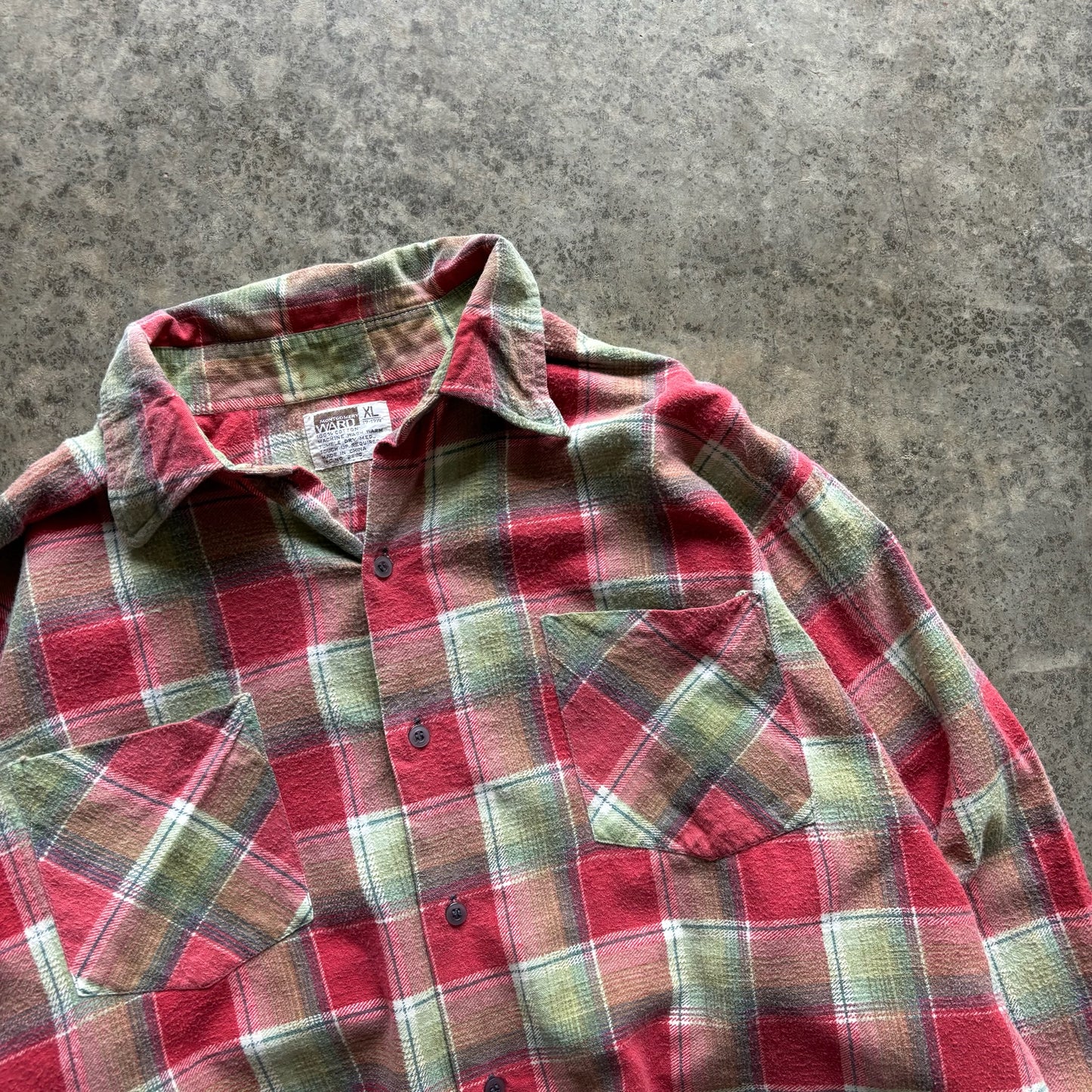 Montgomery Flannel - XL