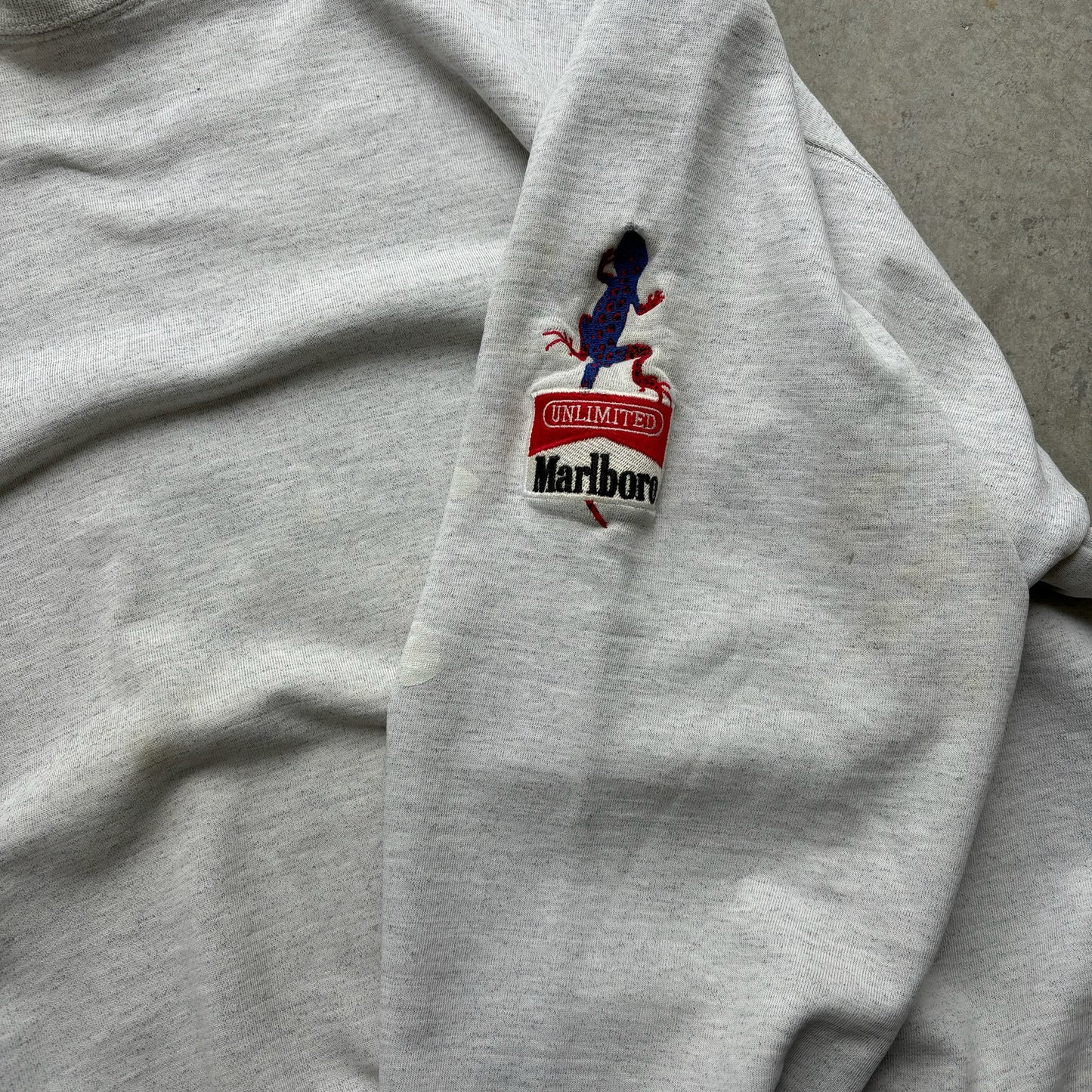 Marlboro Crewneck - XL