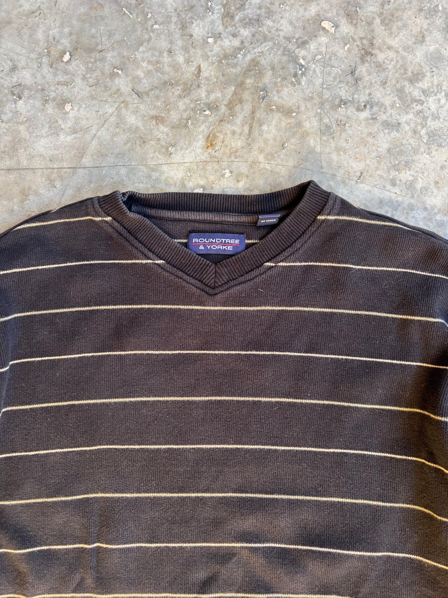 Roundtree & Yorke Long Sleeve - XL