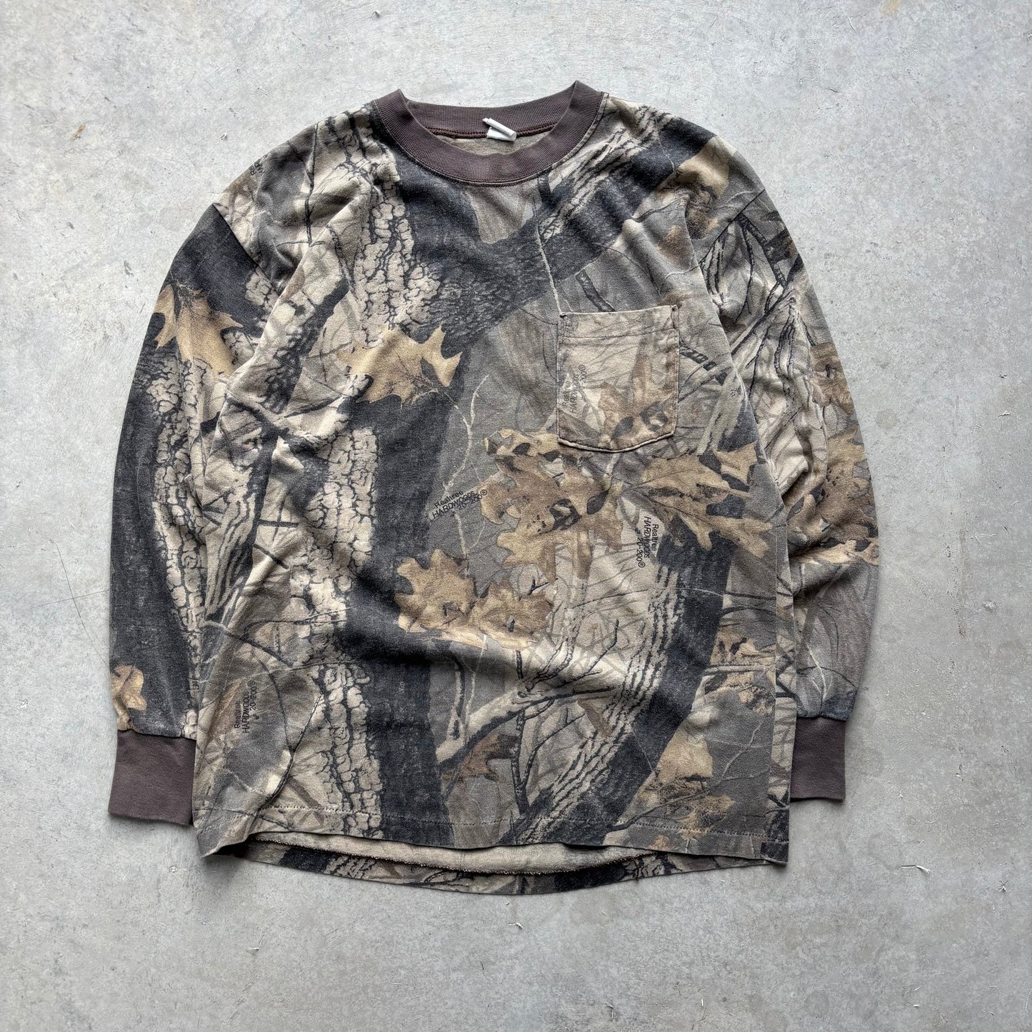 Realtree Camo Long Sleeve Shirt - M