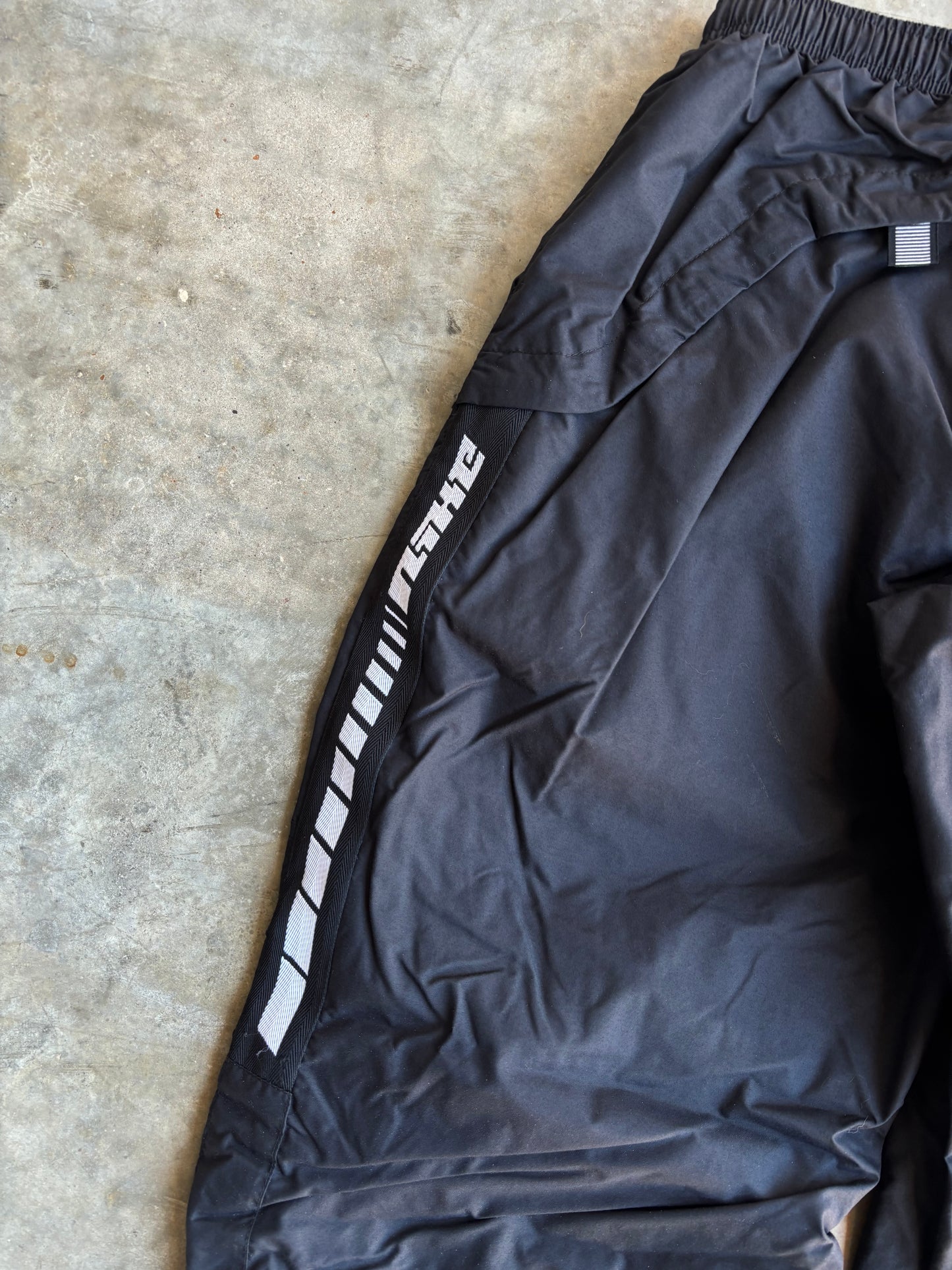 Nike Track Pants - YXL