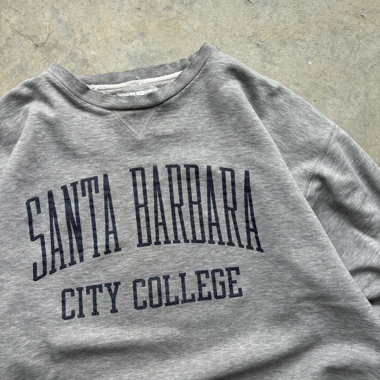 Santa Barbara Crewneck - L