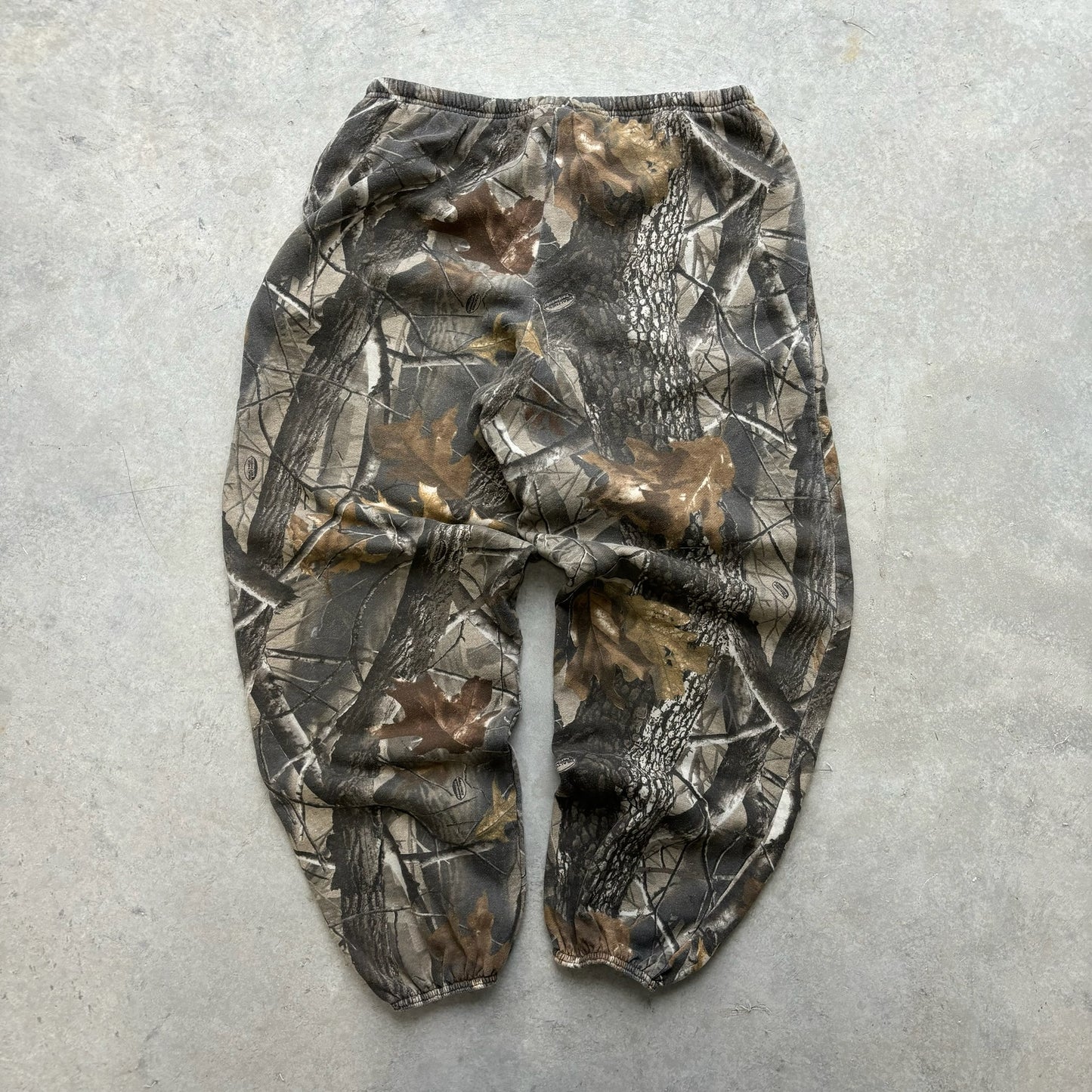 Realtree Camo Sweatpants - XXL (32”)