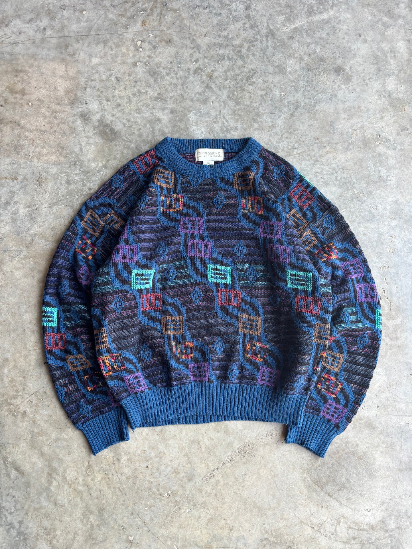 Expressions Sweater - M