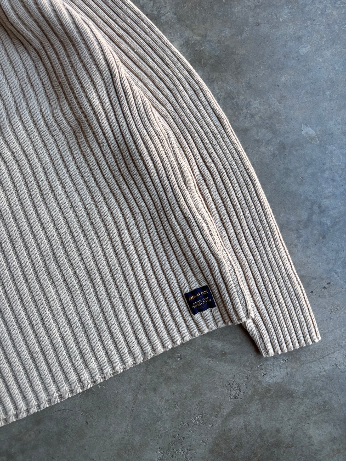 American Eagle Turtle Kneck - XL