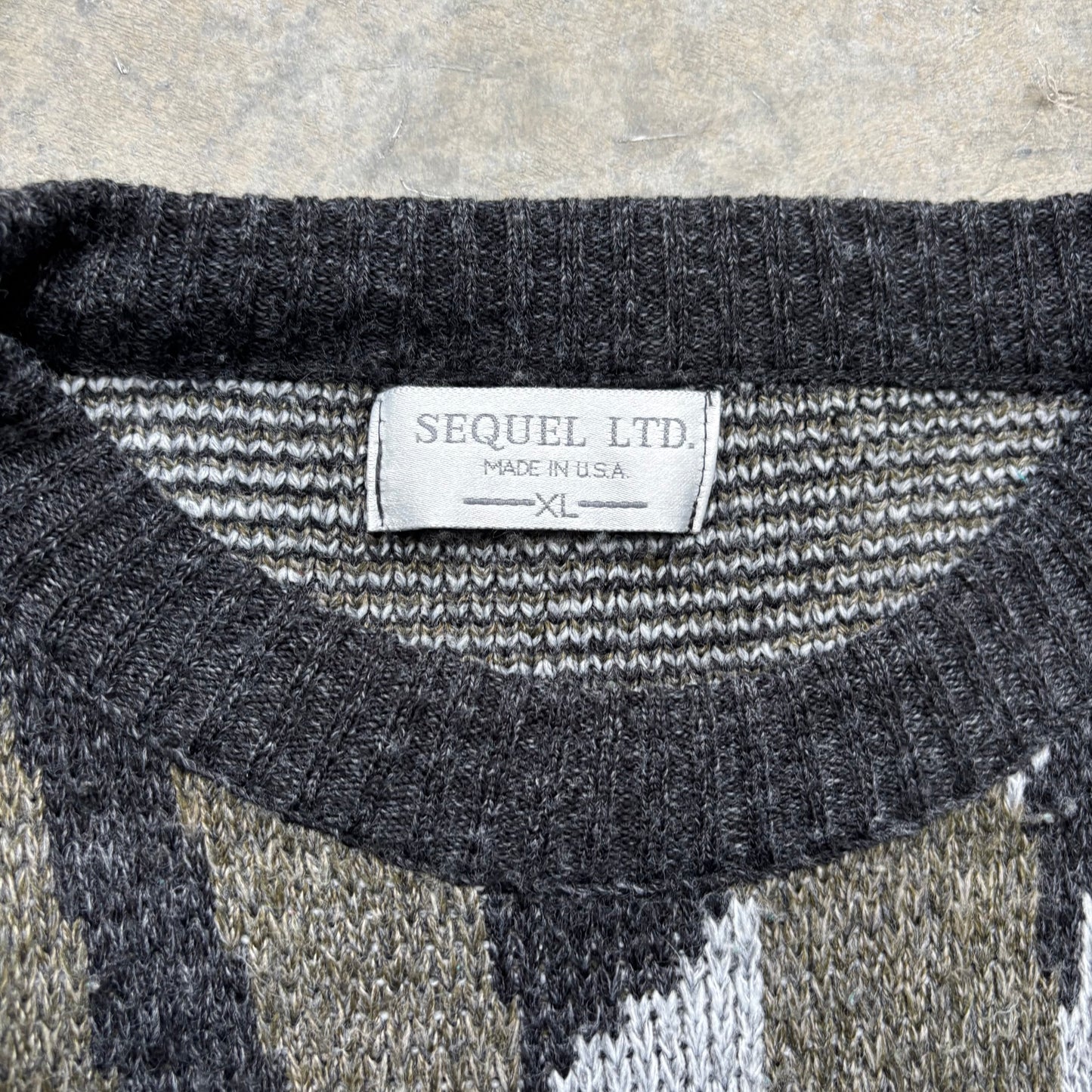 Sequel LTD. Sweater - XL