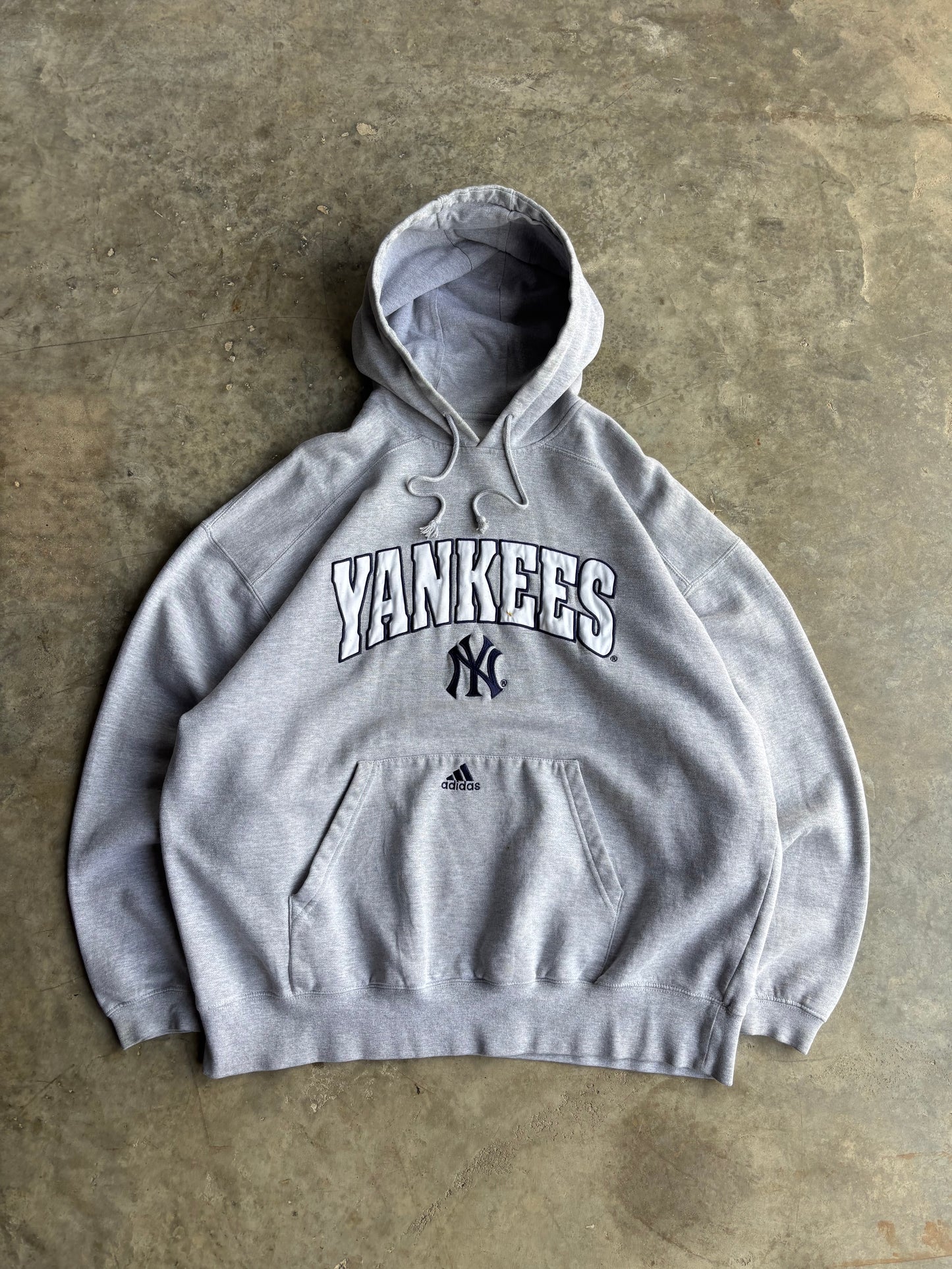 Adidas Yankees Hoodie - XL