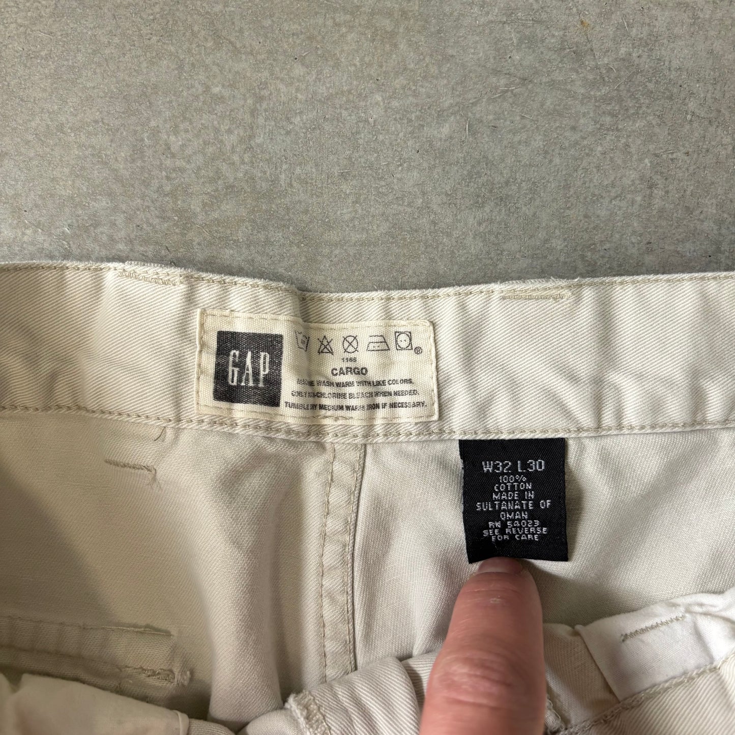 GAP Cargo Pants 32x29”