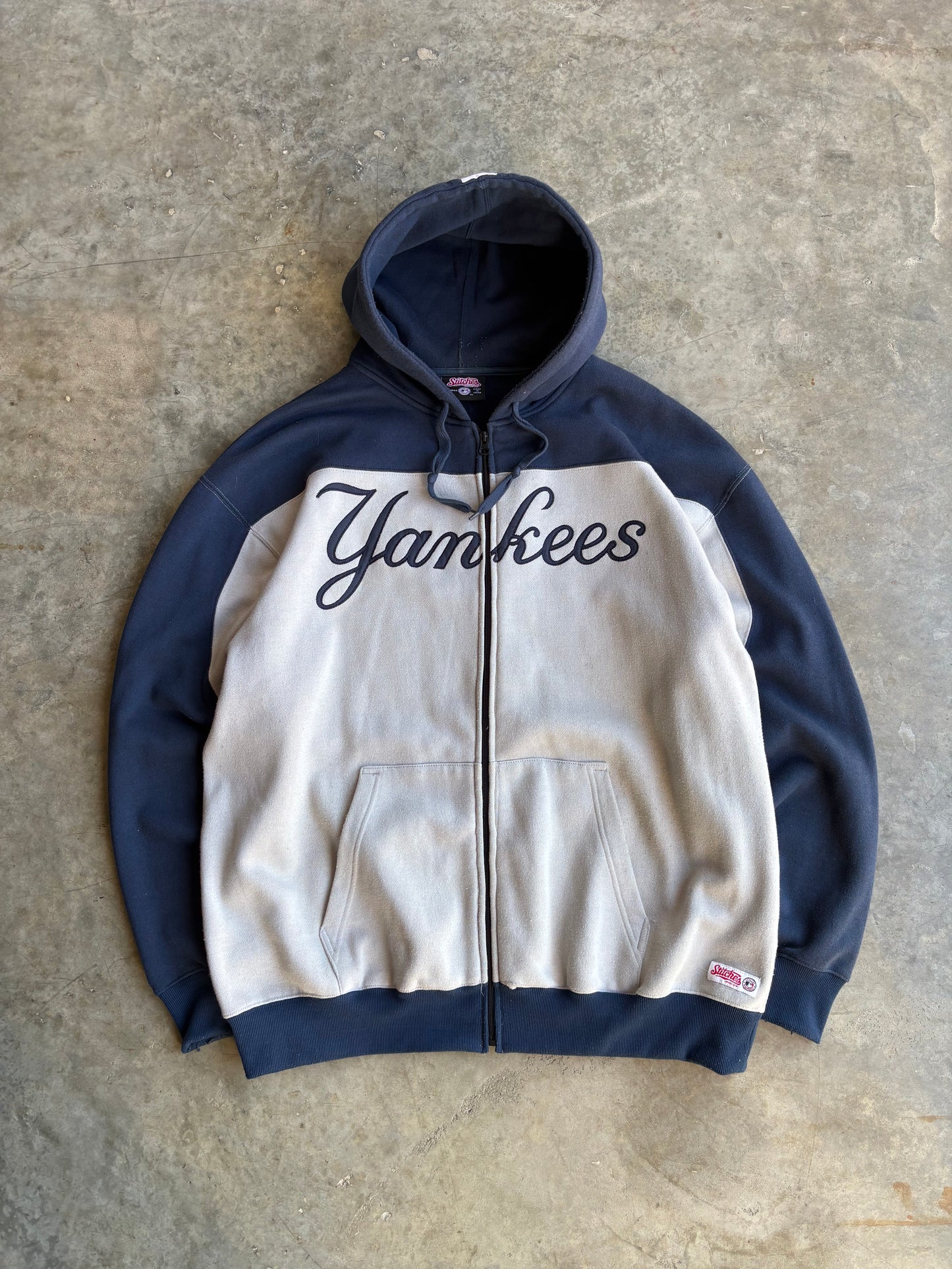 Yankees Hoodie - XL