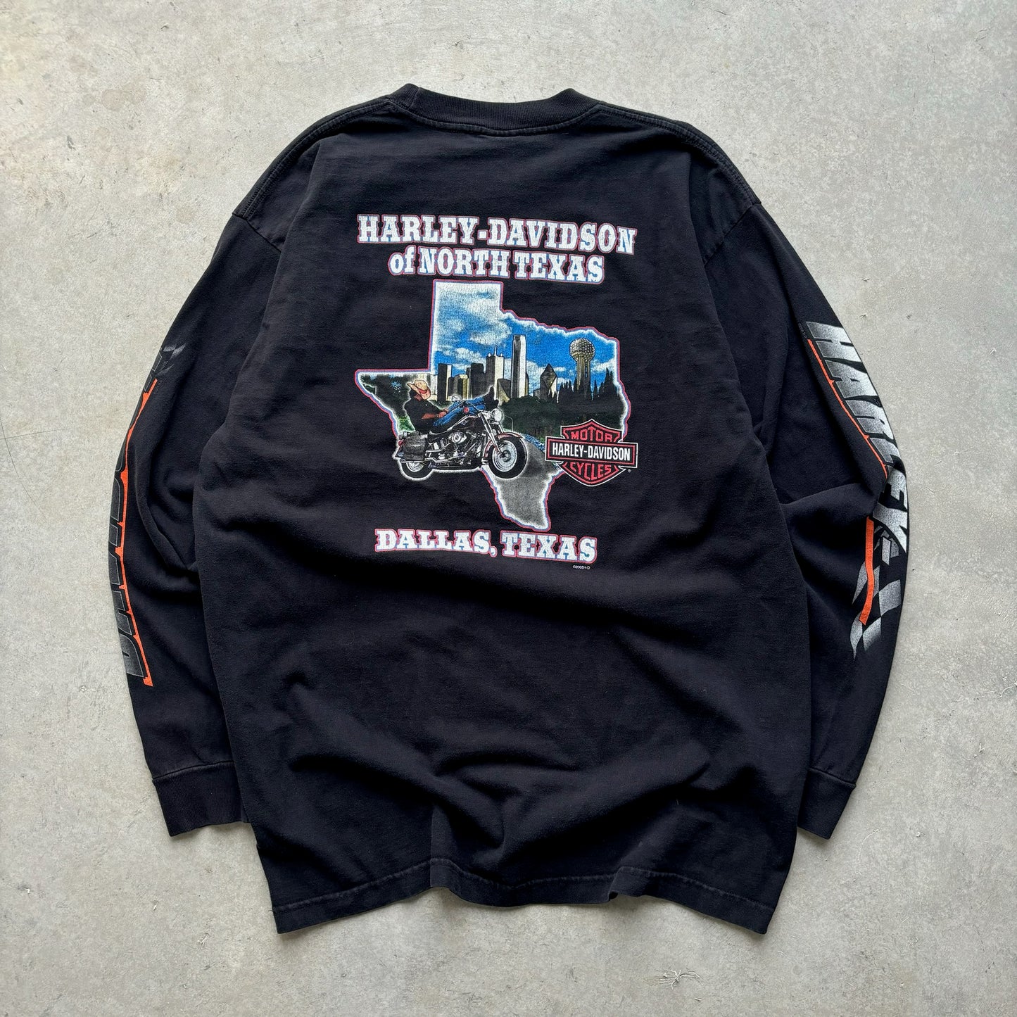 Harley Davidson Shirt -XL (Armpit hole)