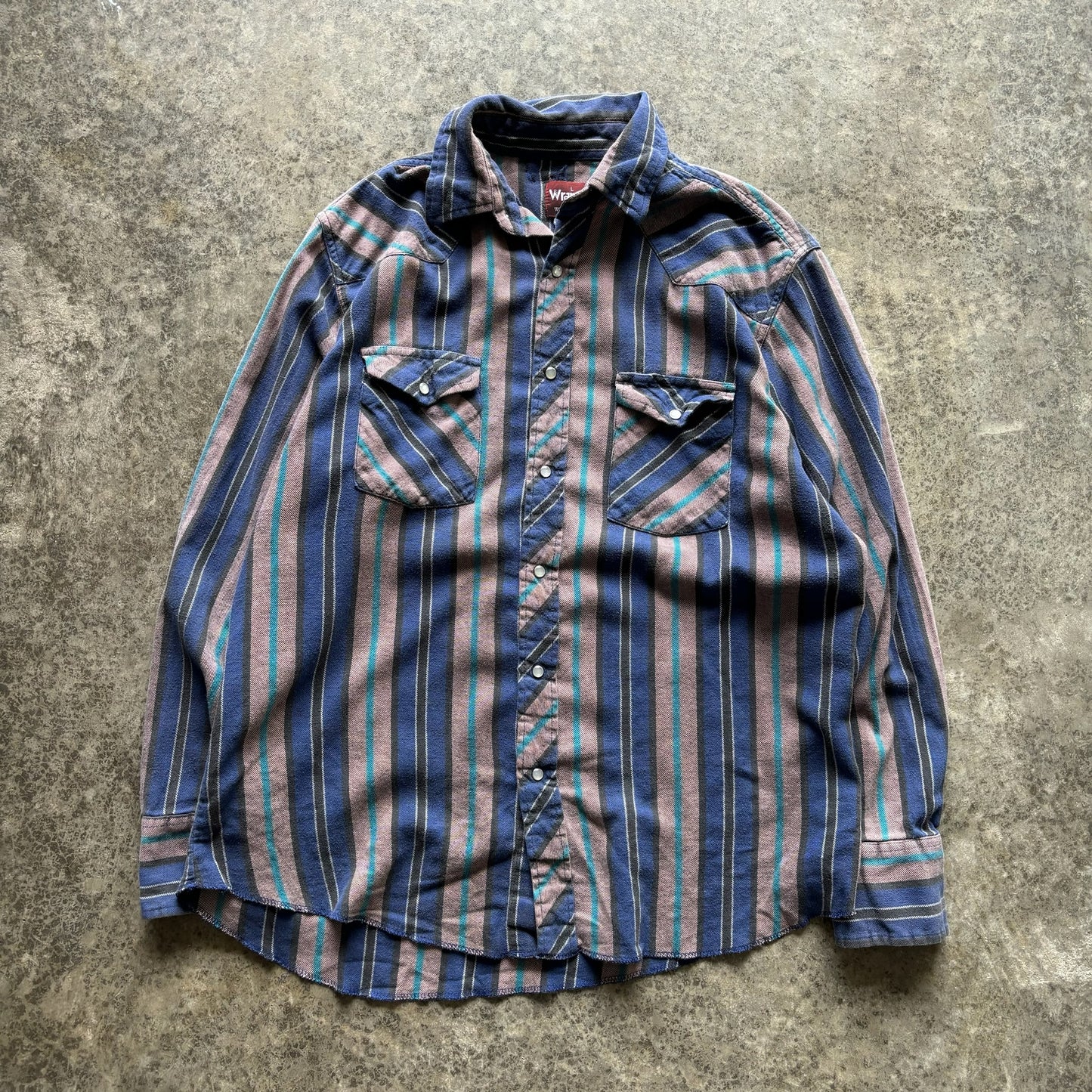 Wrangler Button Up - L