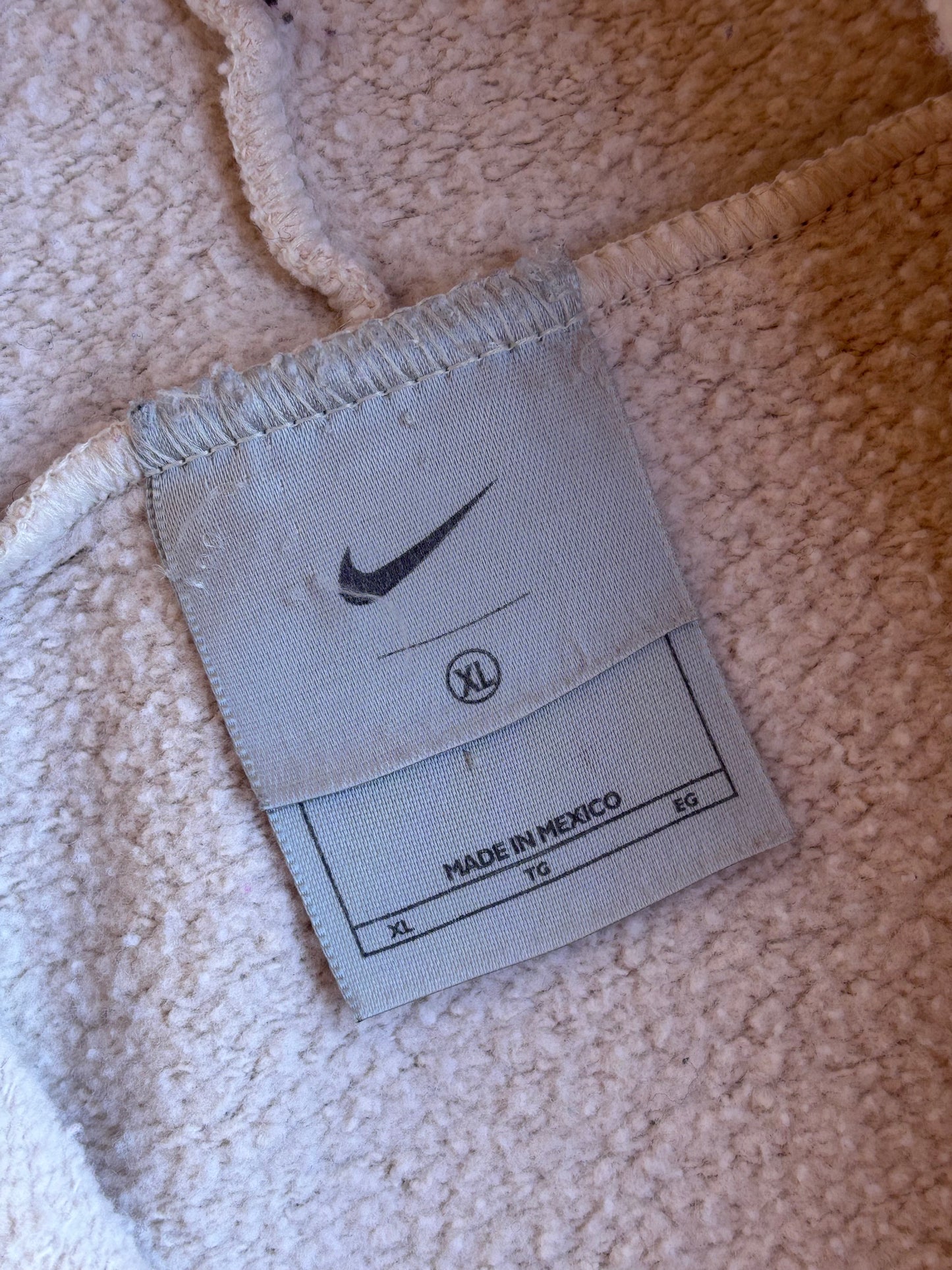 Nike Center Swoosh Hoodie - XL