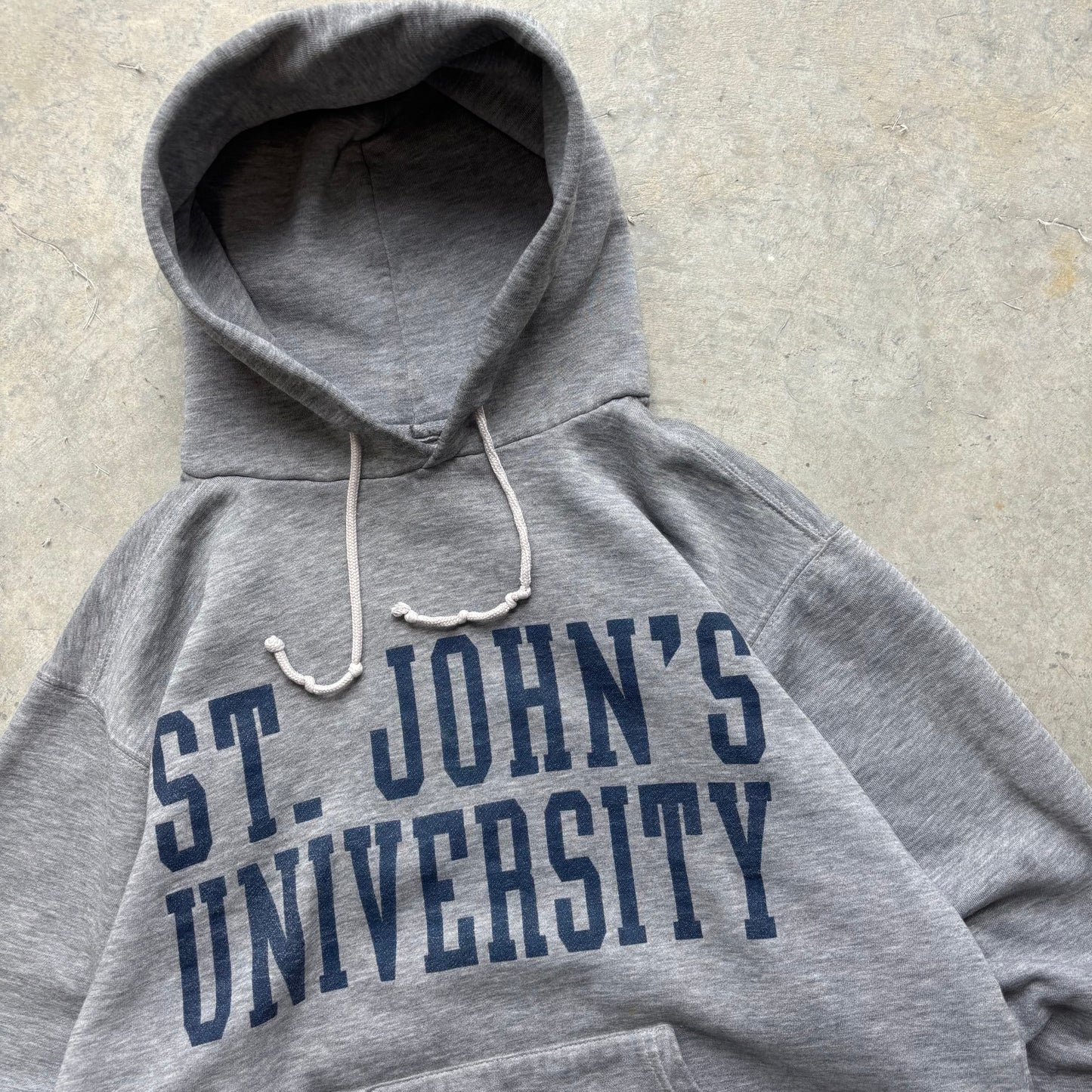 St. John’s Univeristy Hoodie - S