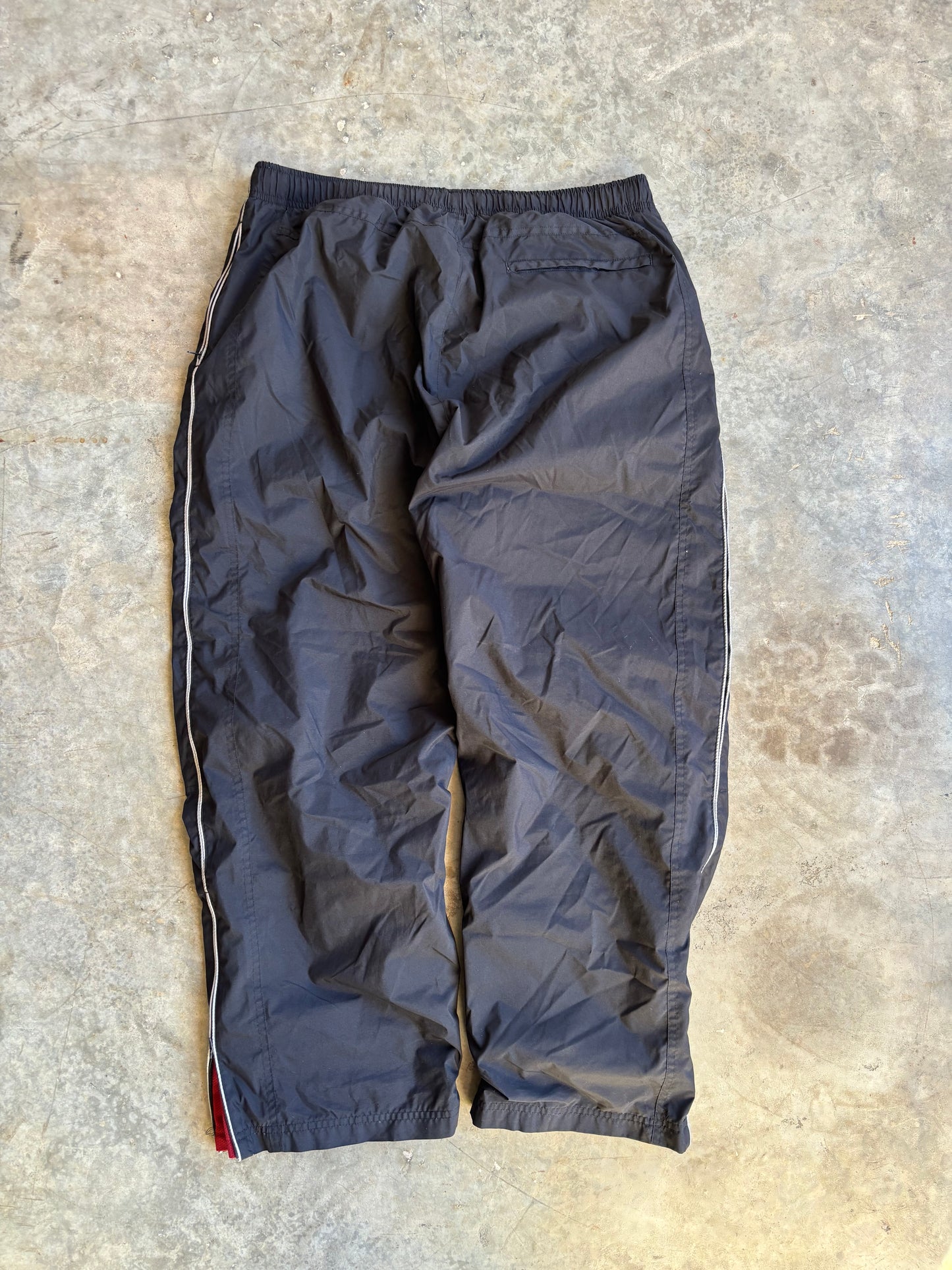 Emerge Track Pants - L