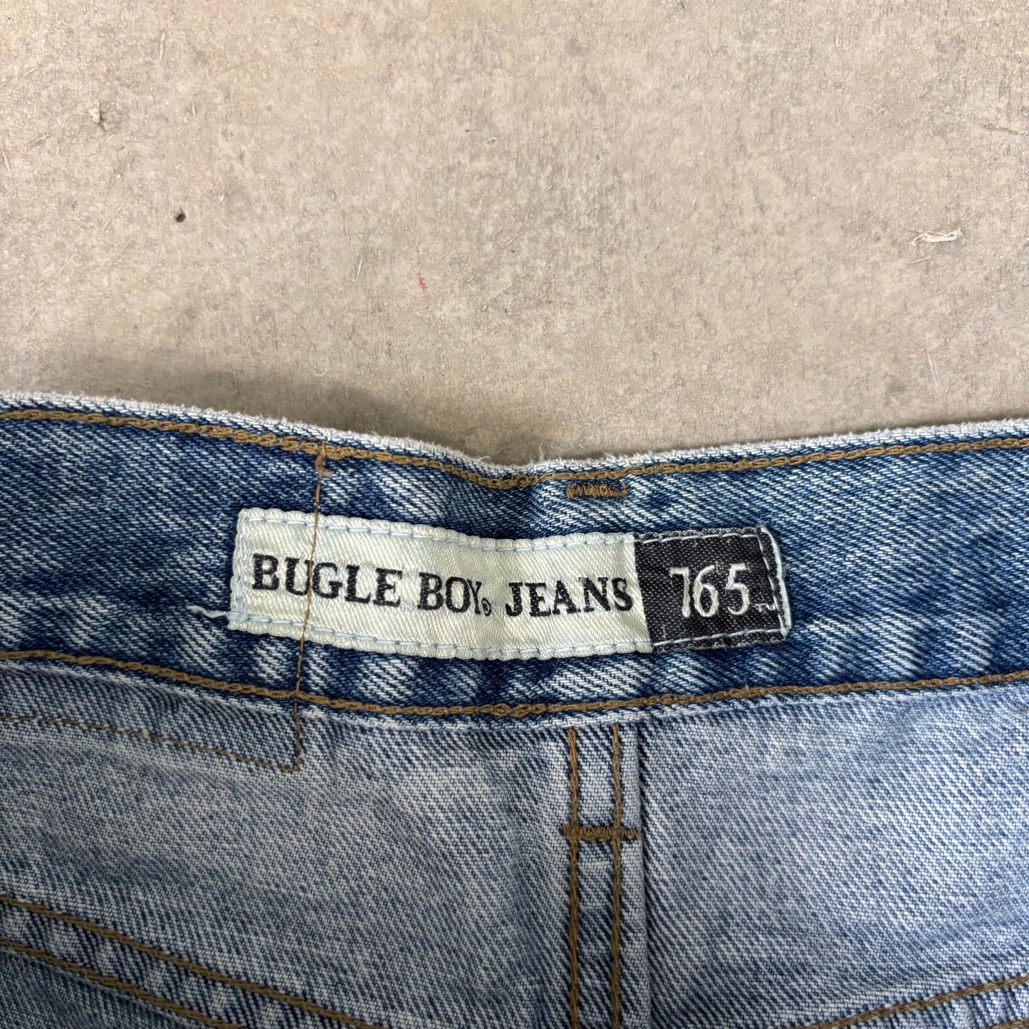 Bugle Boy Jeans 33x30”