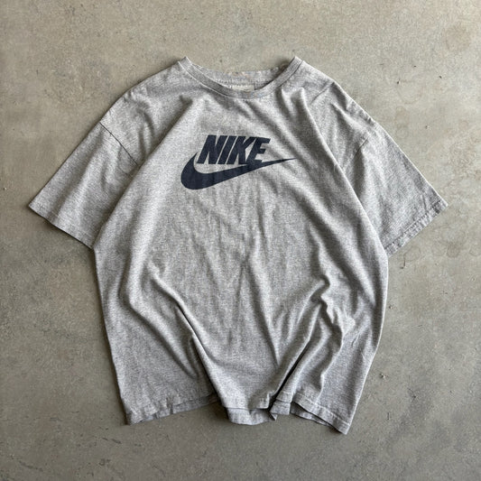 Nike Shirt - L