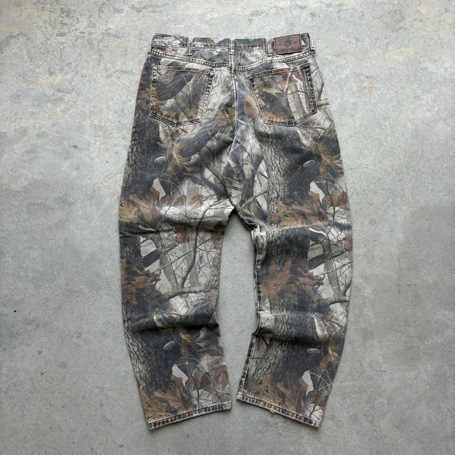 Realtree Camo Pants 36x32”