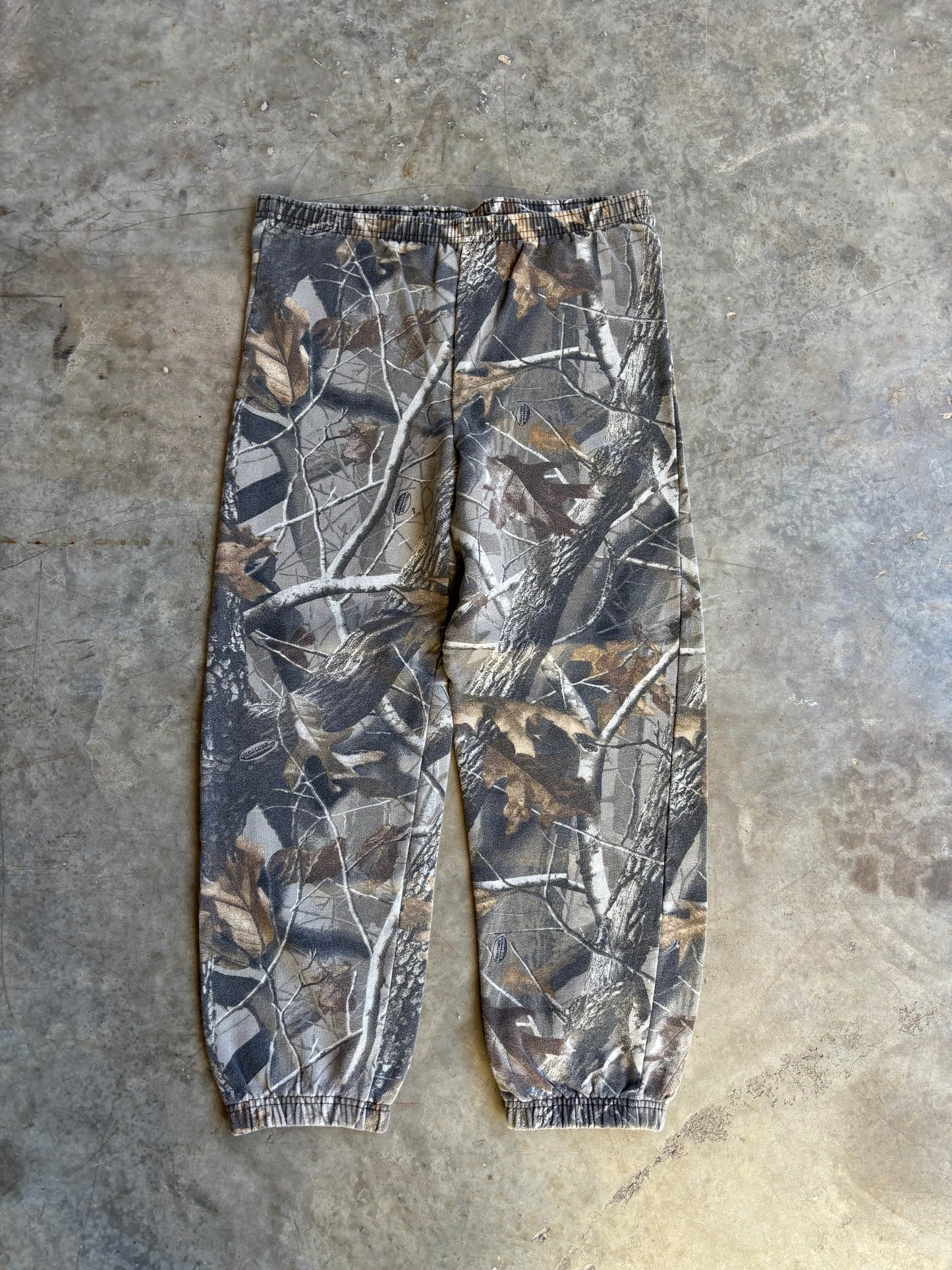 Youth Camo Sweatpants - XL