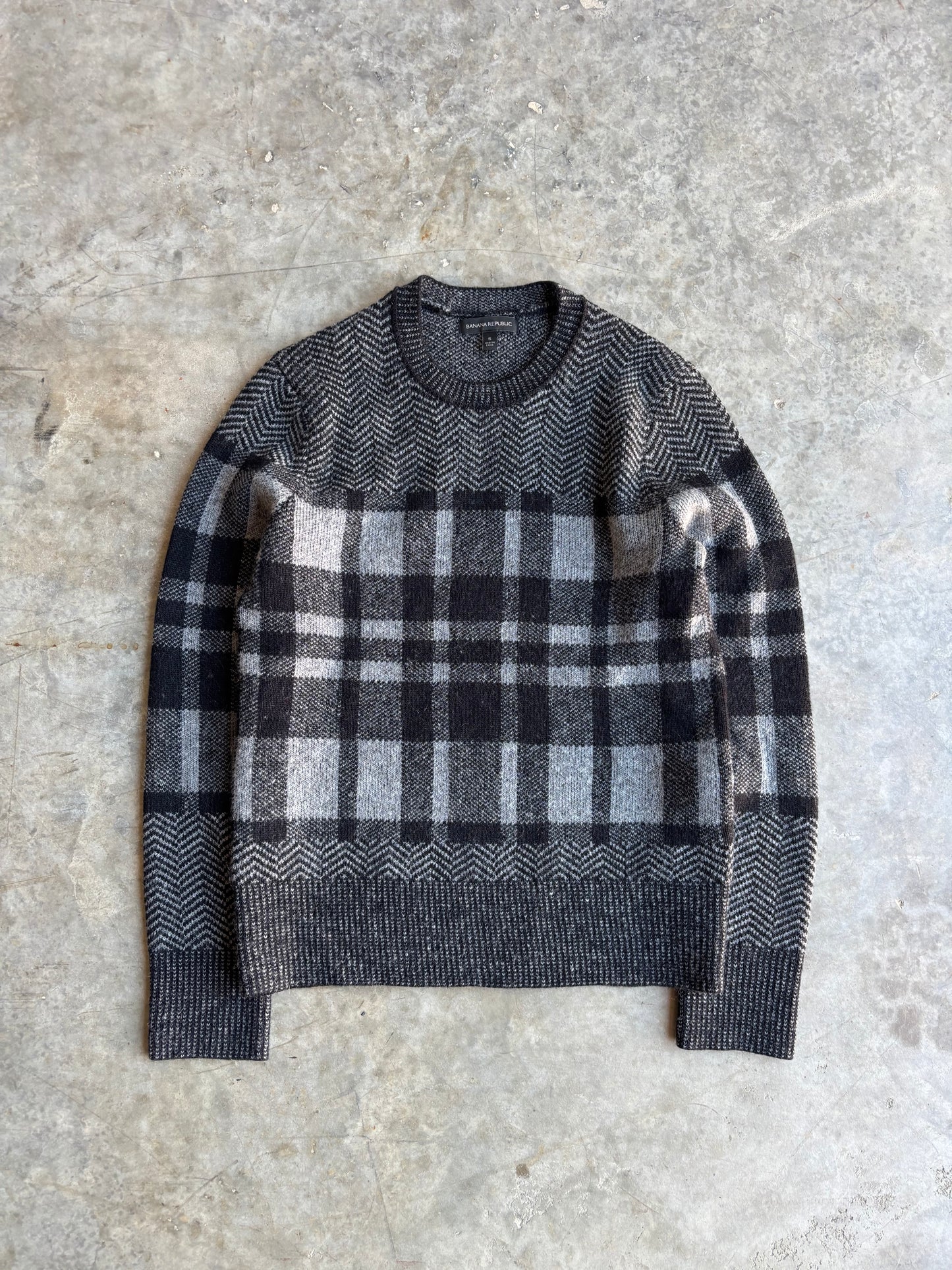 Banana Republic Sweater - S