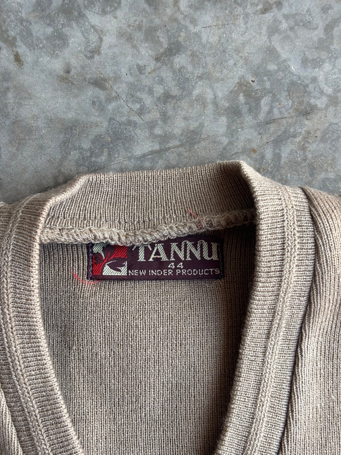 Tannu Sweater - M